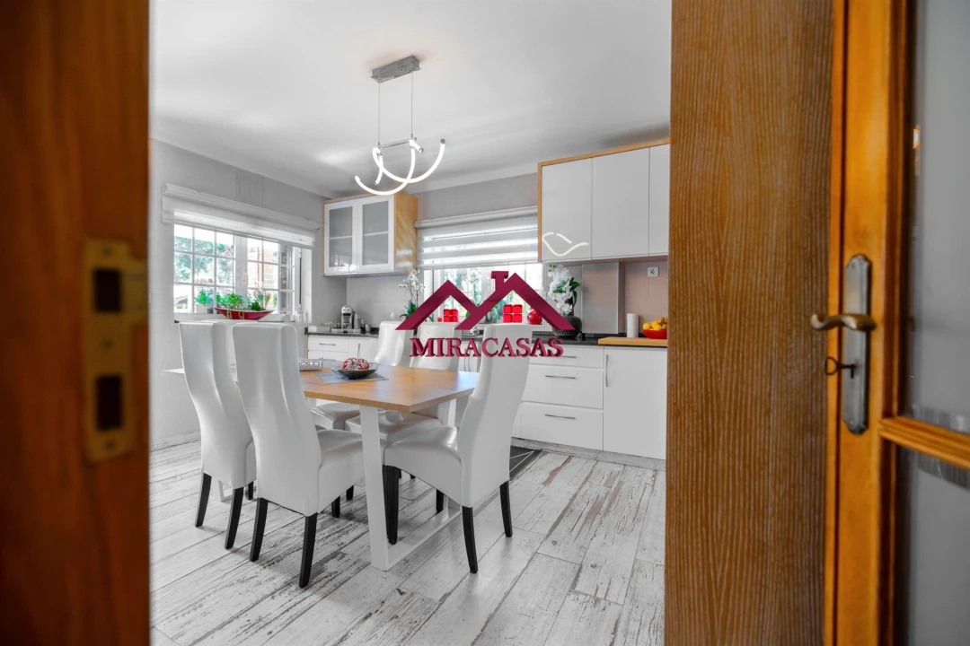 Moradia T4 para Venda em Praia de Mira Foto 11