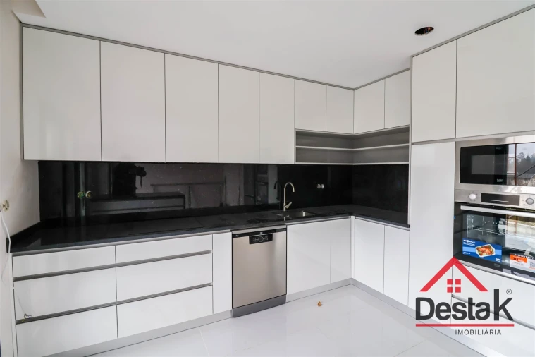 Moradia T3 para Venda em Campo