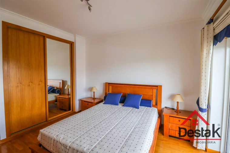 Apartamento T3 para Arrendamento em Viseu Foto 13