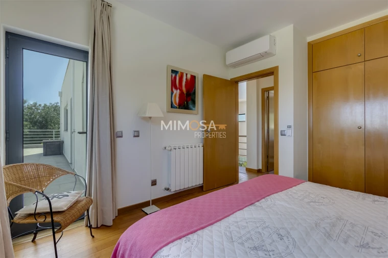 Moradia T3 para Venda em Mexilhoeira Grande Foto 28