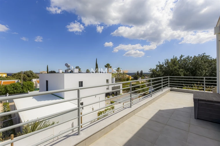 Moradia T3 para Venda em Mexilhoeira Grande Foto 24