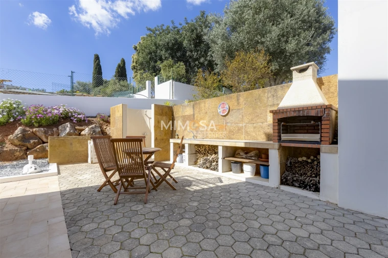 Moradia T3 para Venda em Mexilhoeira Grande Foto 12