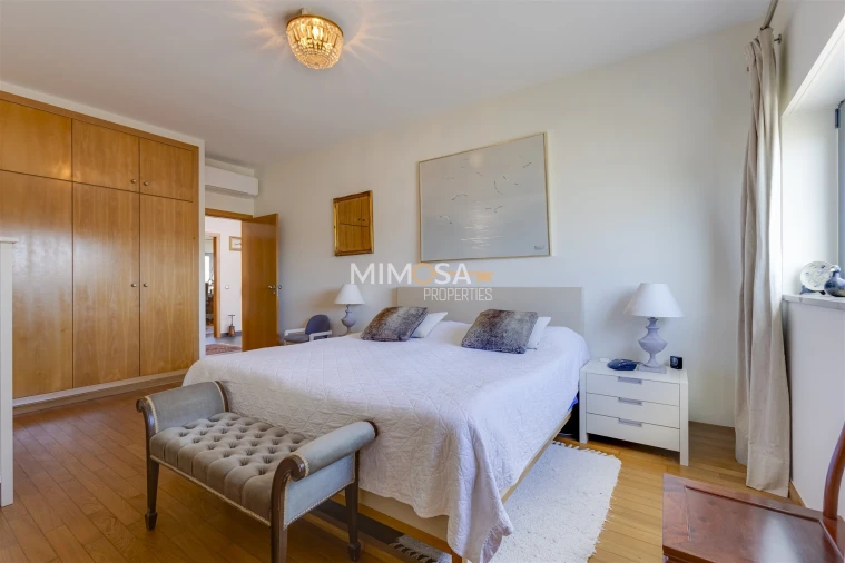 Moradia T3 para Venda em Mexilhoeira Grande Foto 16