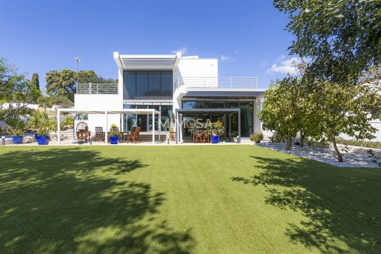 Moradia T3 para Venda em Mexilhoeira Grande Foto 3