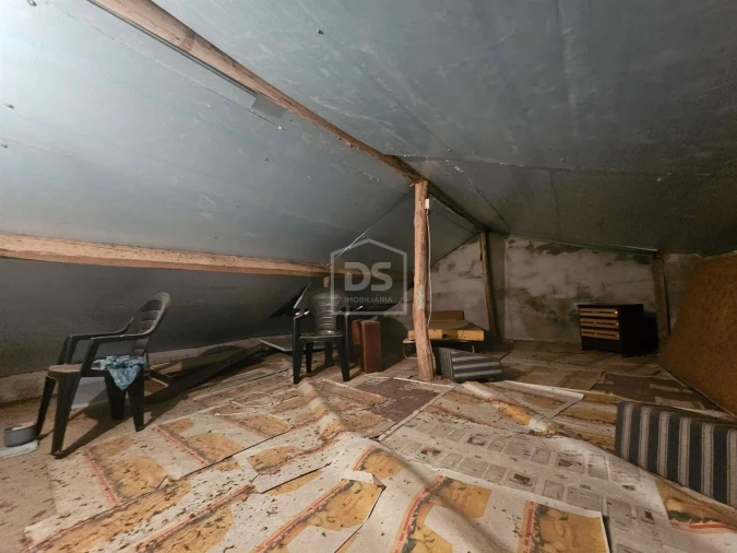 Moradia T2 para Venda em Asseiceira Foto 24