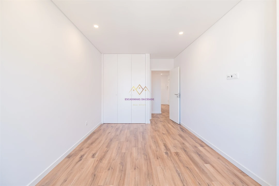 Apartamento T3 para Venda em Montijo e Afonsoeiro Foto 35