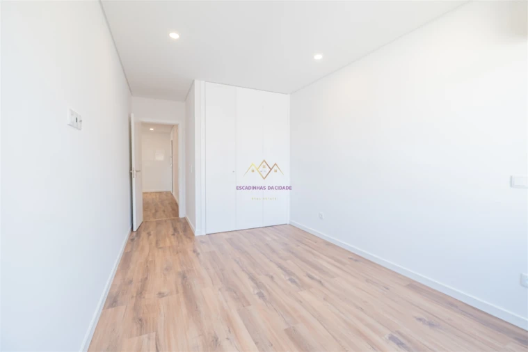 Apartamento T3 para Venda em Montijo e Afonsoeiro Foto 32