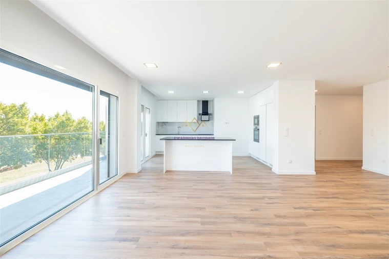 Apartamento T3 para Venda em Montijo e Afonsoeiro Foto 2