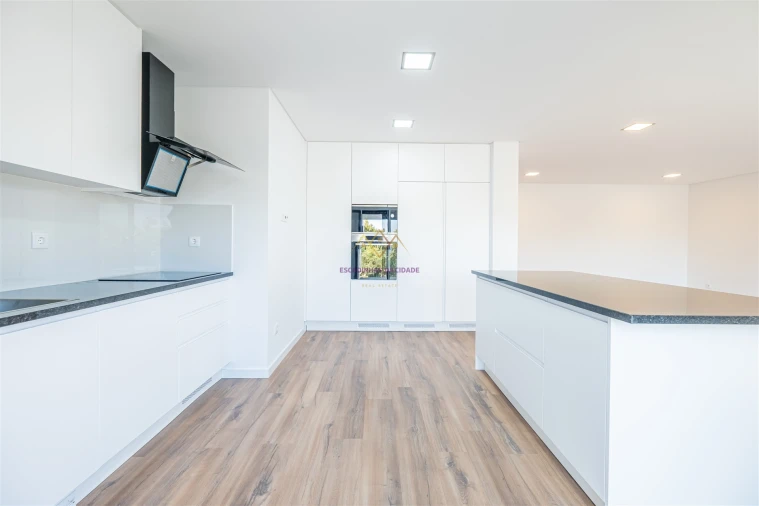 Apartamento T3 para Venda em Montijo e Afonsoeiro Foto 9