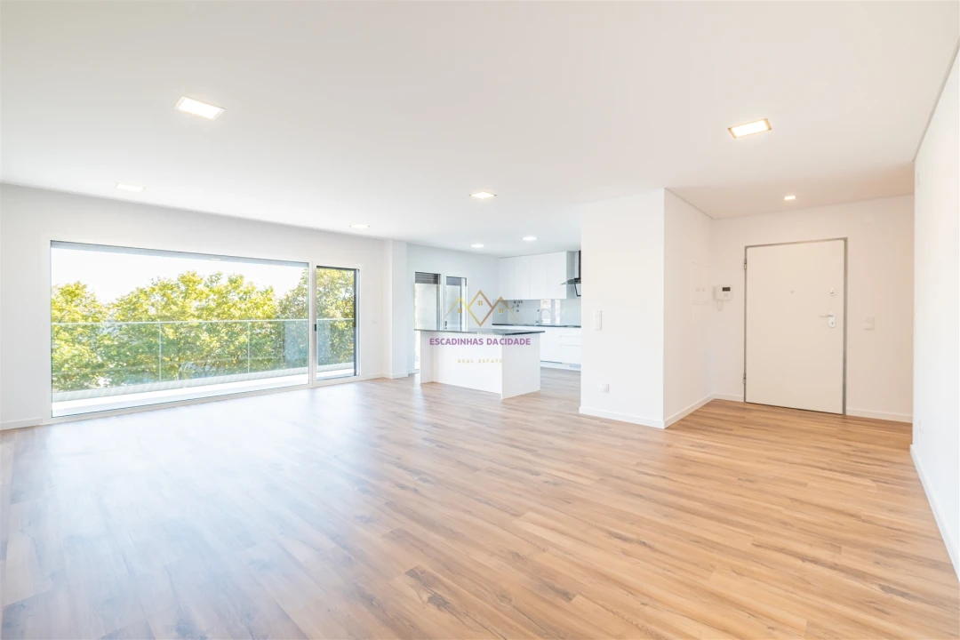 Apartamento T3 para Venda em Montijo e Afonsoeiro Foto 1