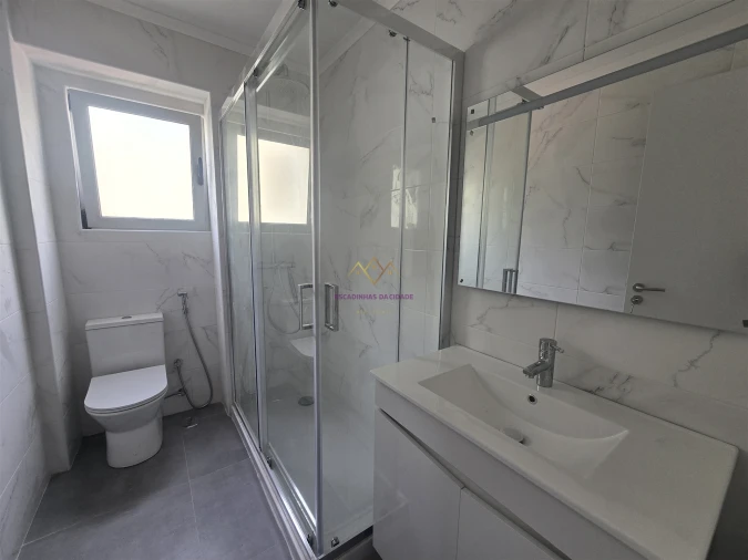 Apartamento T2 para Venda em Venteira Foto 13