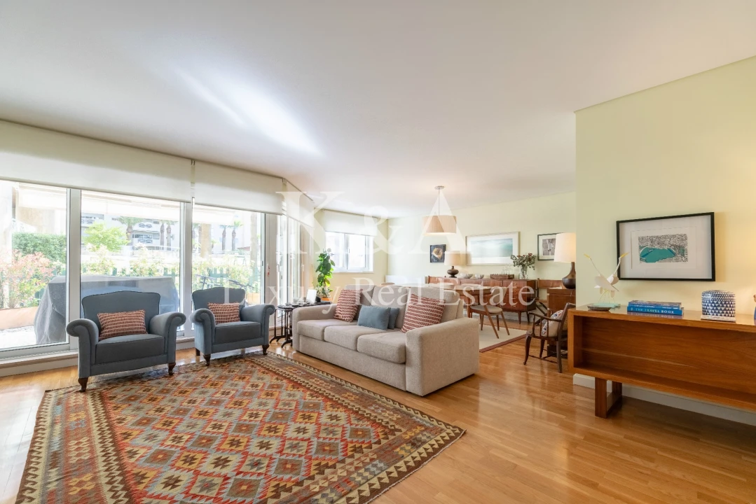 Apartamento T4 para Venda em Aldoar, Foz do Douro e Nevogilde Foto 2