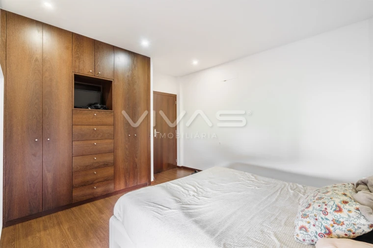 Moradia T3 para Venda em Sande, Vilarinho, Barros e Gomide Foto 13