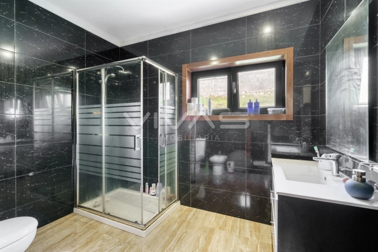 Moradia T3 para Venda em Sande, Vilarinho, Barros e Gomide Foto 14