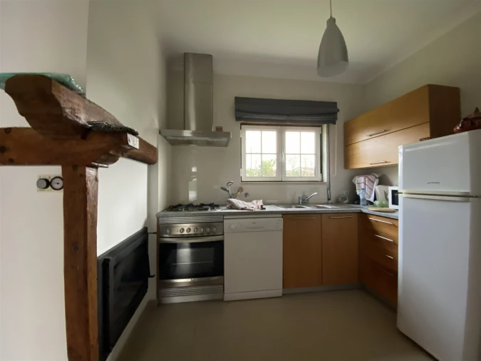 Moradia T2 para Arrendamento em Souto da Carpalhosa e Ortigosa Foto 3