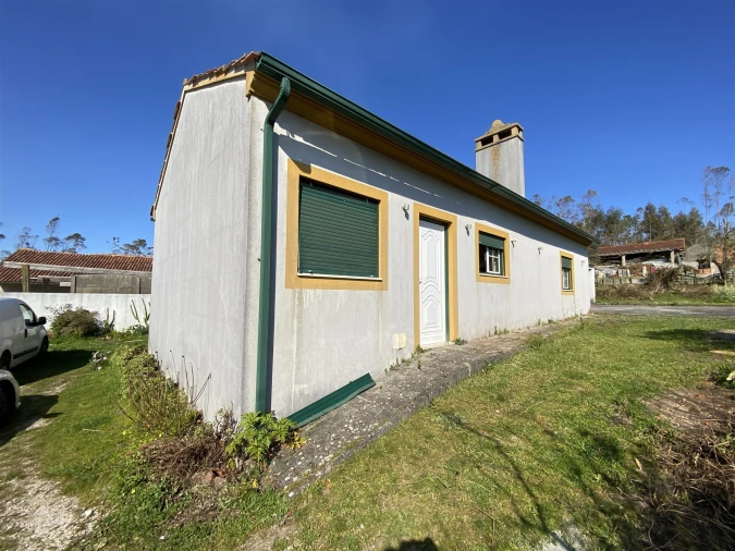 Moradia T2 para Arrendamento em Souto da Carpalhosa e Ortigosa