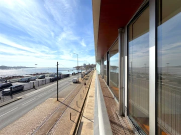 Apartamento T5 para Arrendamento em Lordelo do Ouro e Massarelos