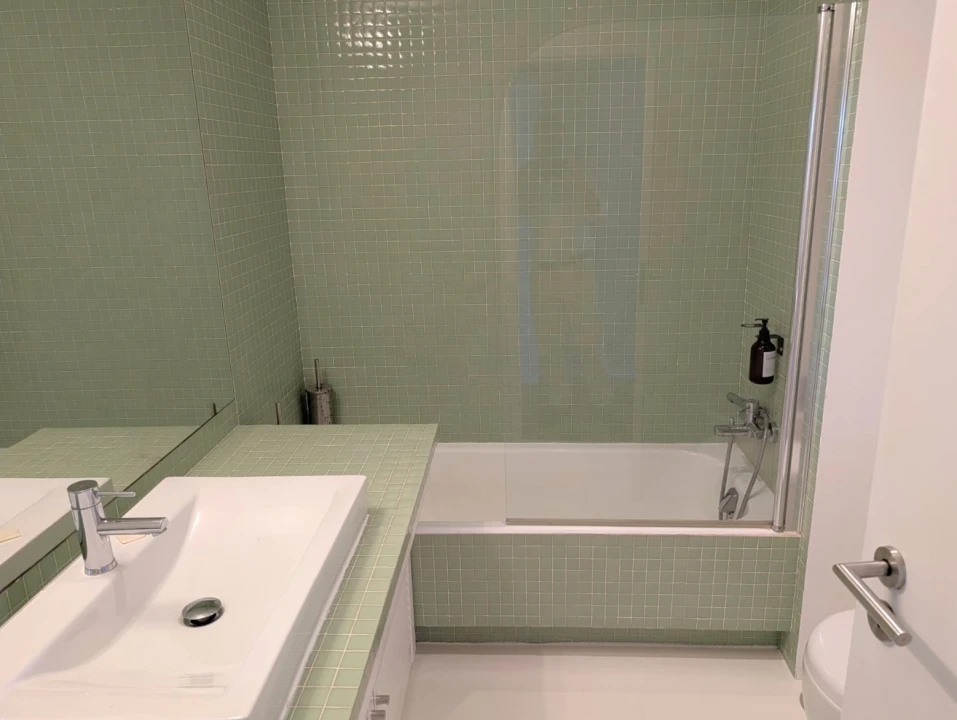 Apartamento T3 para Arrendamento em Aldoar, Foz do Douro e Nevogilde Foto 8