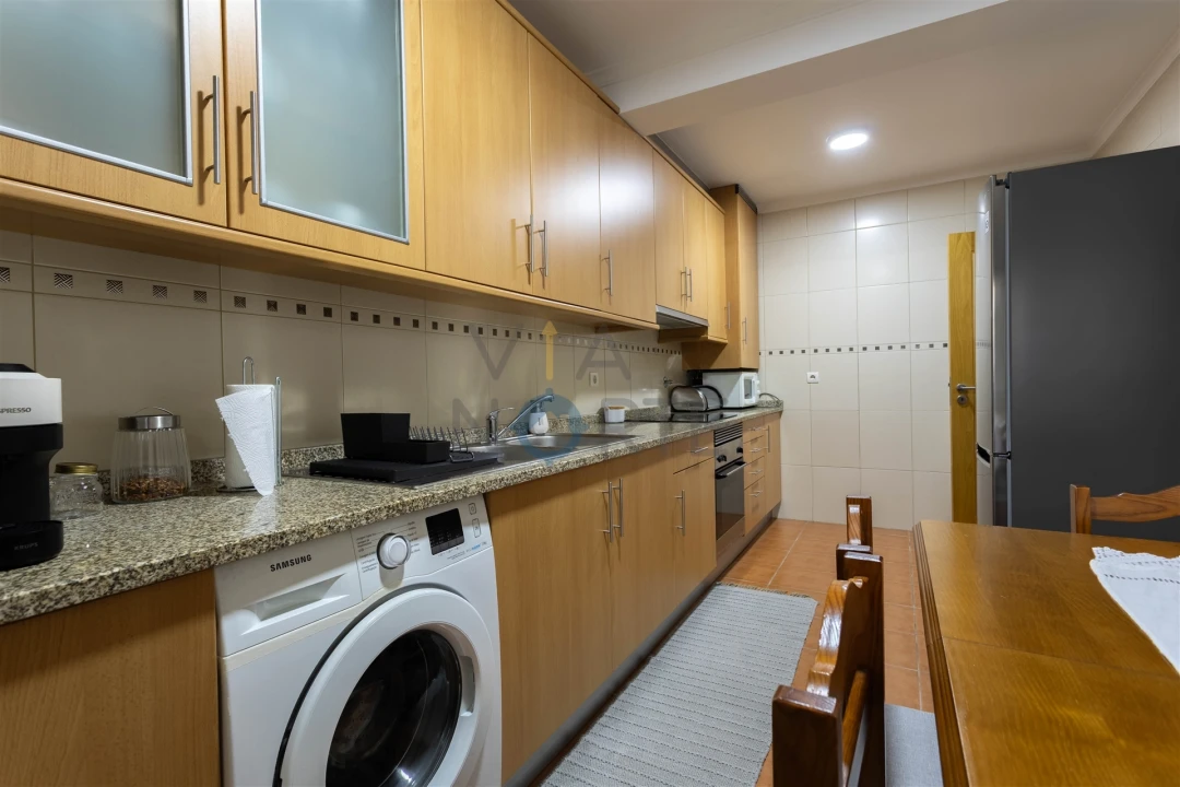 Apartamento T1 para Venda em Alfandega da Fe Foto 8