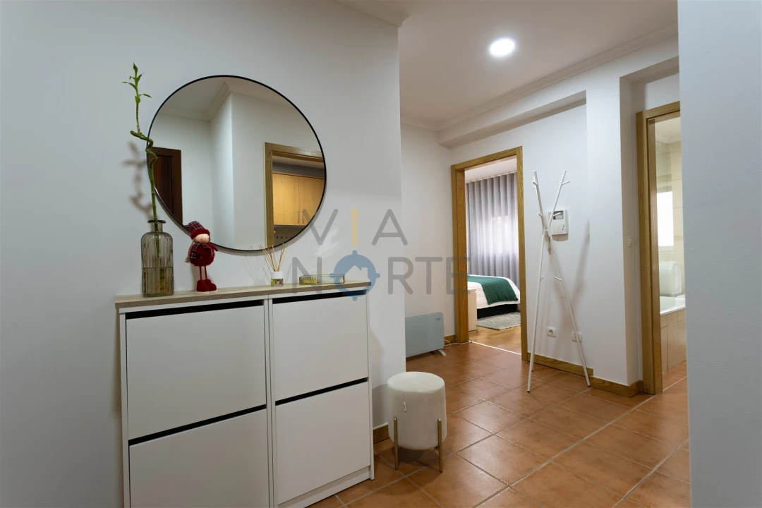 Apartamento T1 para Venda em Alfandega da Fe Foto 4