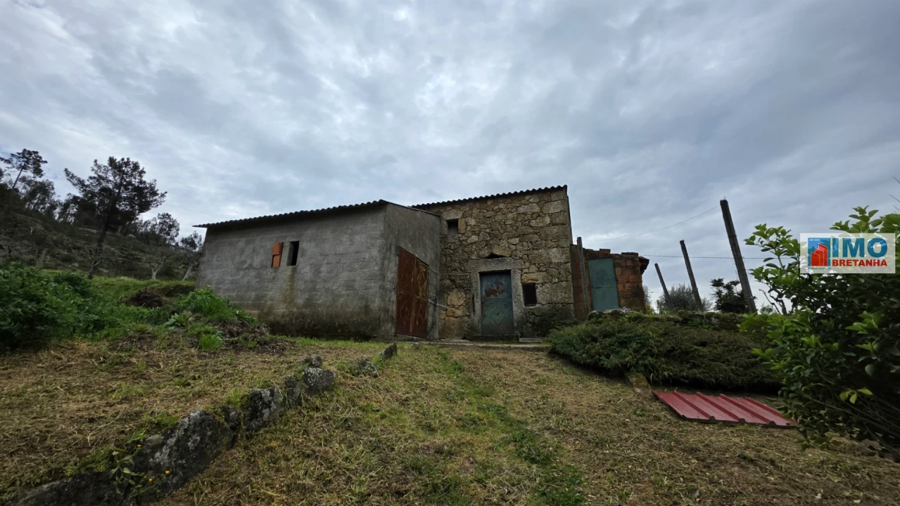 Quinta T0 para Venda em São Vicente da Beira Foto 3
