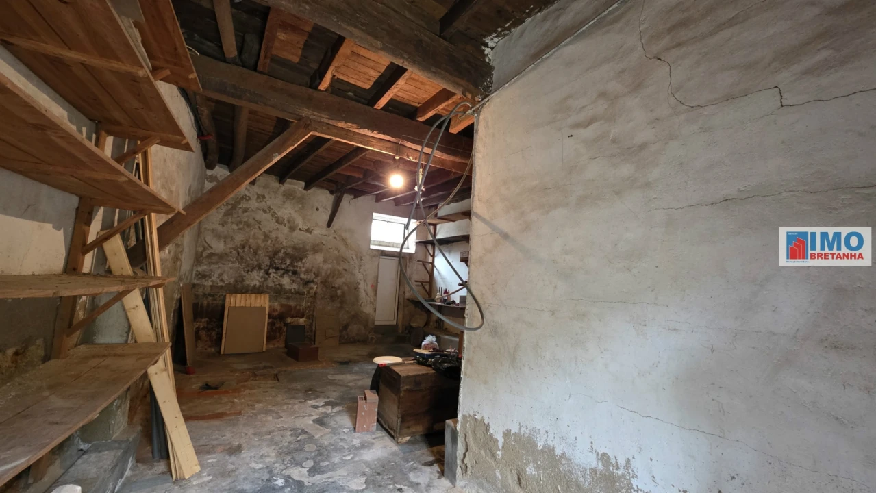 Moradia T5 para Venda em São Vicente da Beira Foto 37