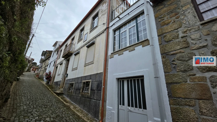 Moradia T5 para Venda em São Vicente da Beira Foto 2