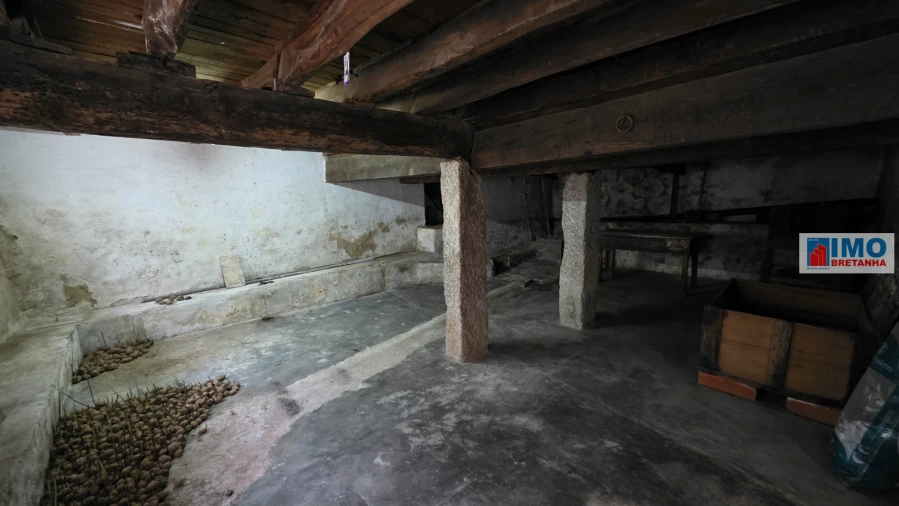 Moradia T5 para Venda em São Vicente da Beira Foto 34