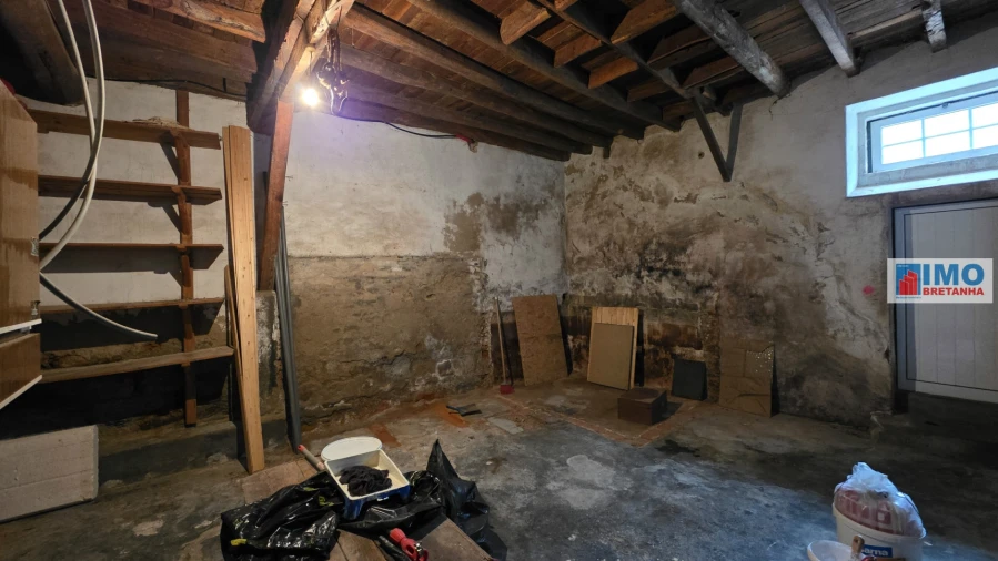 Moradia T5 para Venda em São Vicente da Beira Foto 36