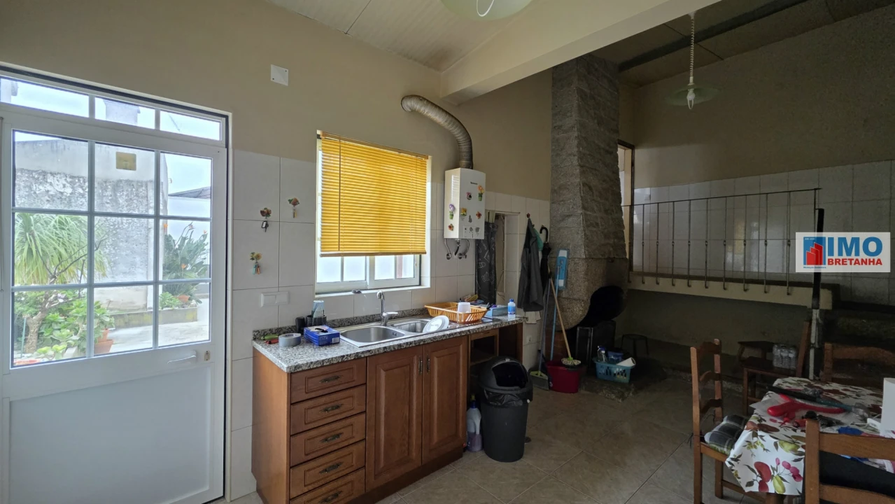 Moradia T5 para Venda em São Vicente da Beira Foto 3