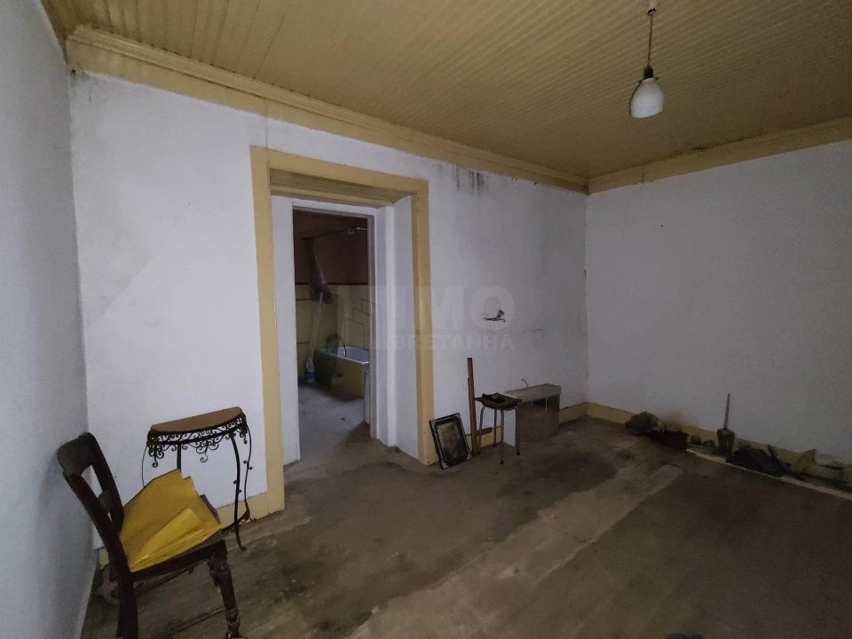 Moradia T7 para Venda em Peso e Vales do Rio Foto 23