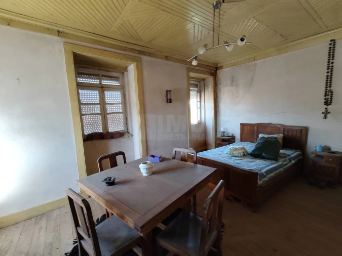 Moradia T7 para Venda em Peso e Vales do Rio Foto 28