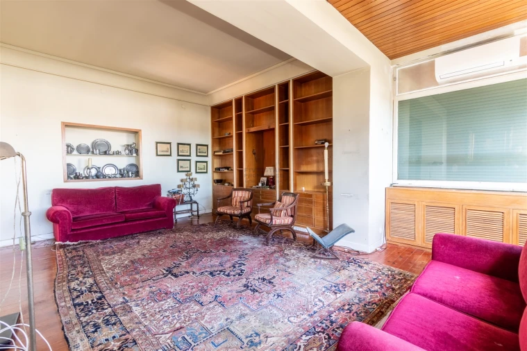 Moradia T6 para Venda em Cascais e Estoril Foto 12