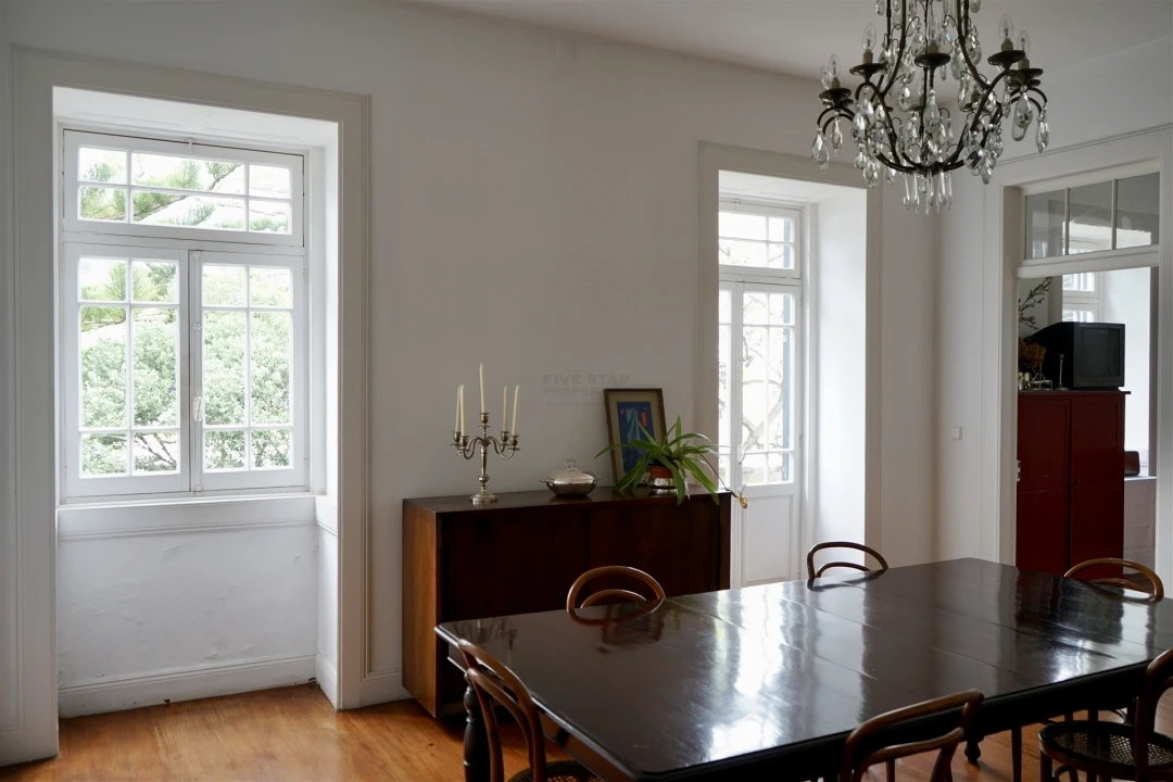 Moradia T4 para Venda em Santo Antonio Foto 6