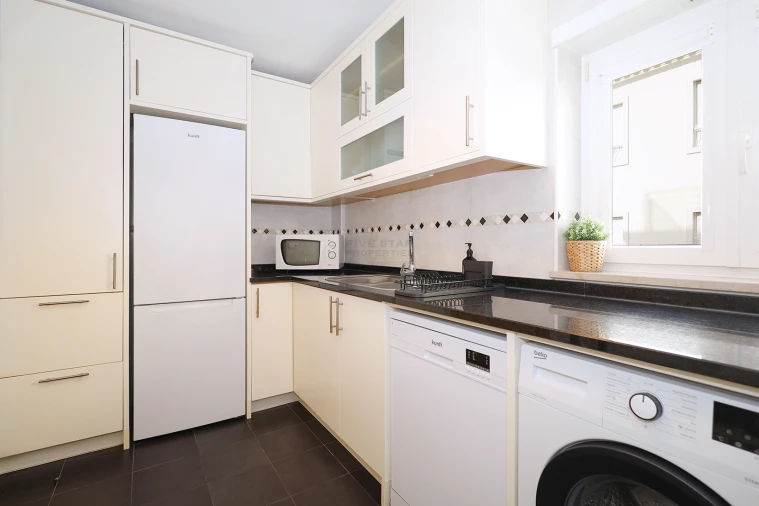 Apartamento T3 para Venda em Sesimbra (Santiago) Foto 11