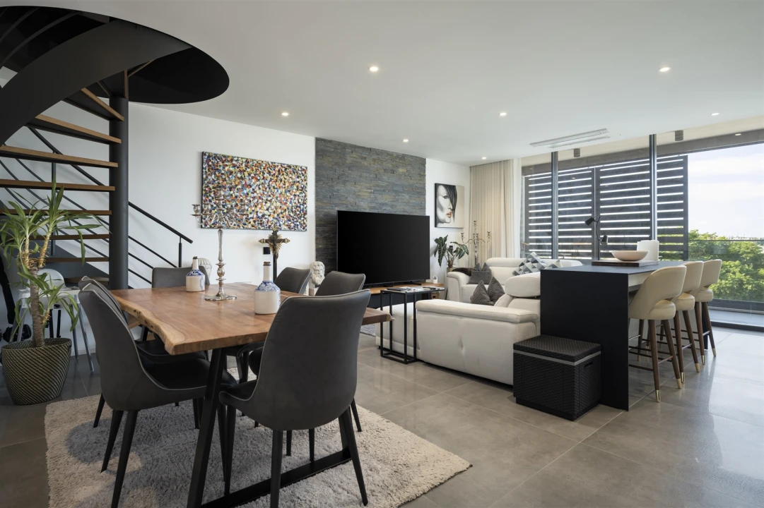 Apartamento T3 para Venda em Albufeira e Olhos de Água Foto 2