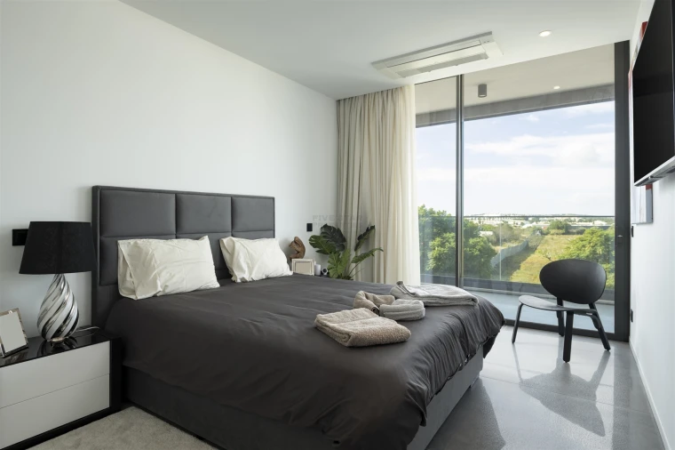 Apartamento T3 para Venda em Albufeira e Olhos de Água Foto 9