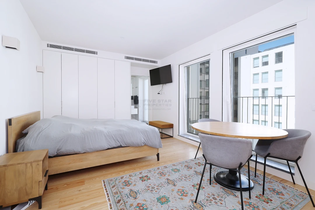 Apartamento T0 para Venda em Santo António Foto 6