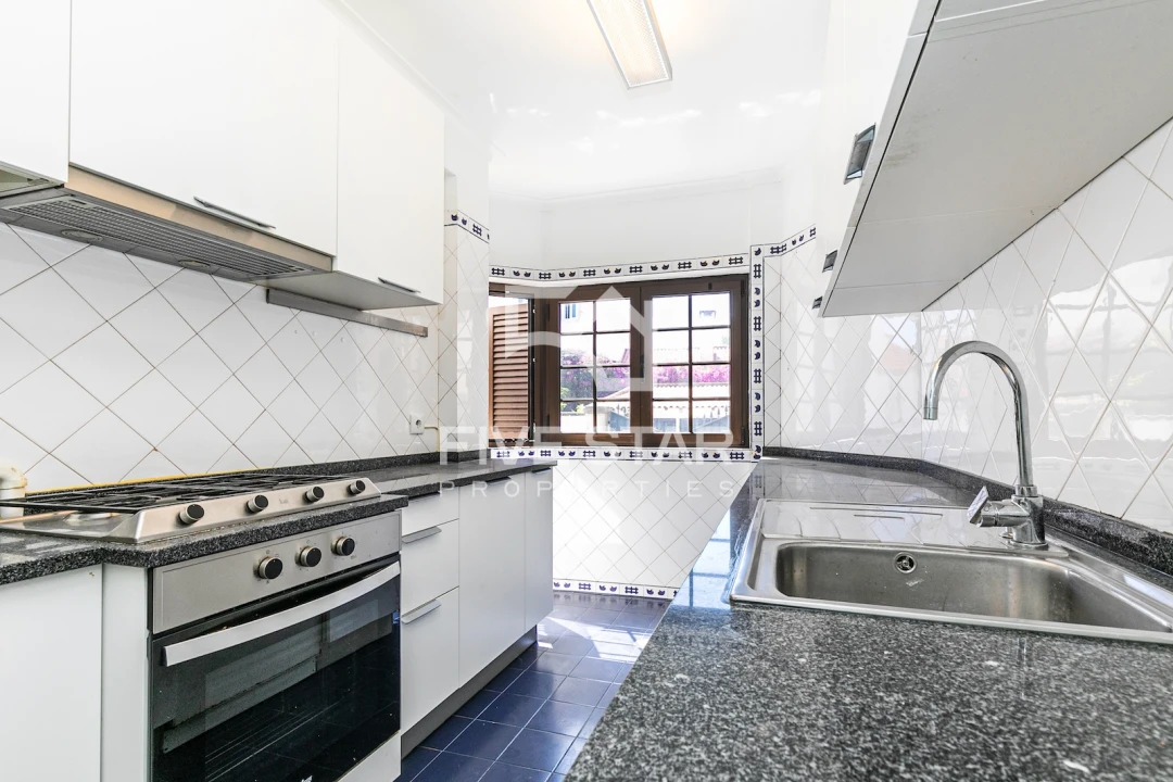 Apartamento T2 para Venda em Cascais e Estoril Foto 11