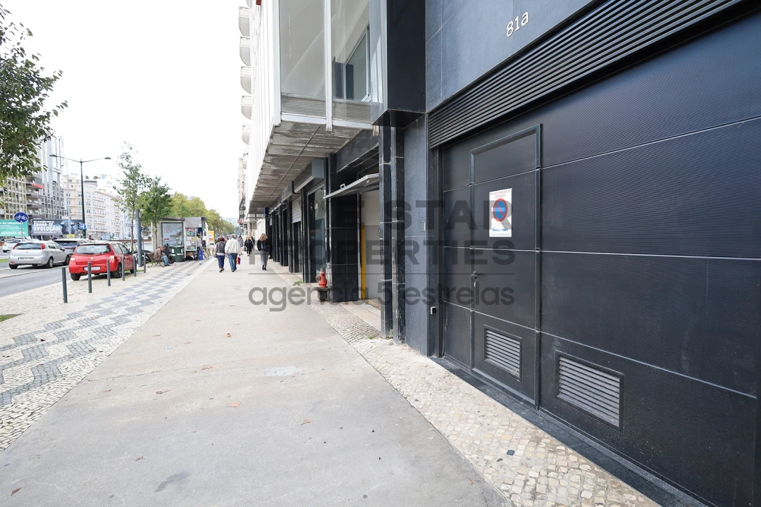 Apartamento T1 para Arrendamento em Avenidas Novas Foto 34