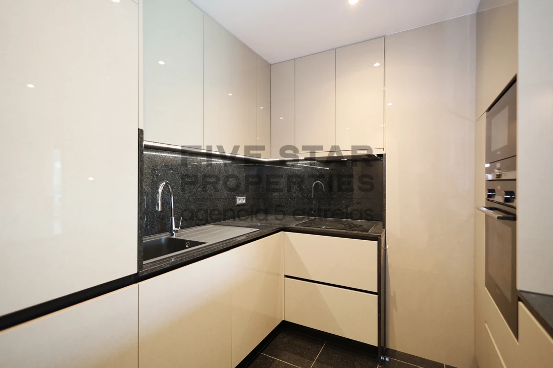 Apartamento T1 para Arrendamento em Avenidas Novas Foto 18