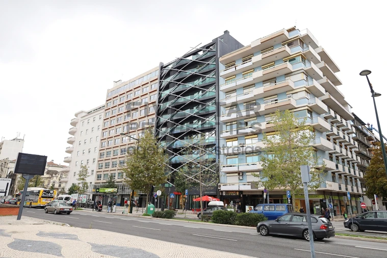 Apartamento T1 para Arrendamento em Avenidas Novas Foto 1