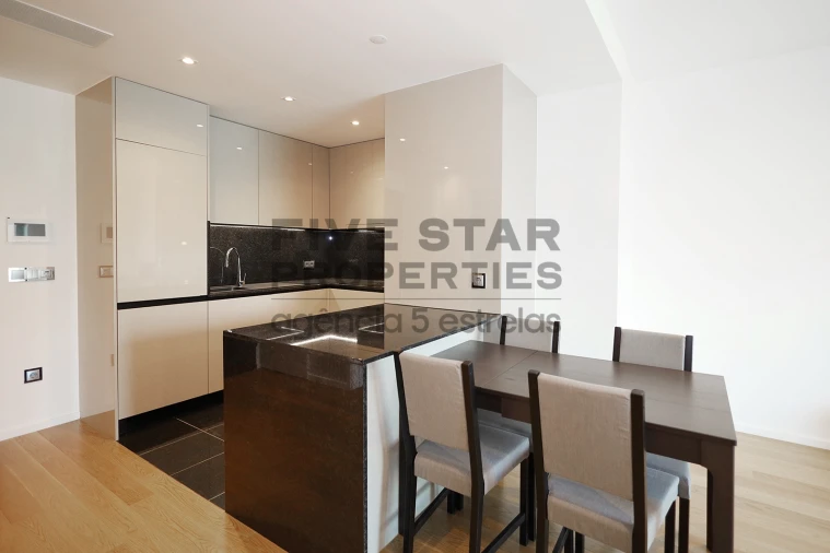 Apartamento T1 para Arrendamento em Avenidas Novas Foto 15