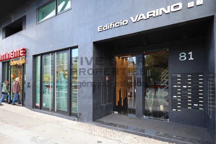 Apartamento T1 para Arrendamento em Avenidas Novas Foto 3