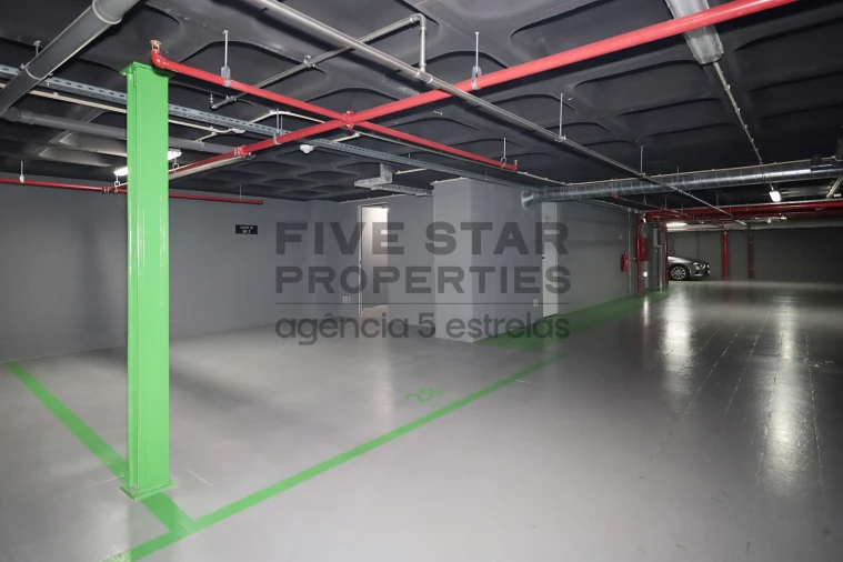 Apartamento T1 para Arrendamento em Avenidas Novas Foto 31