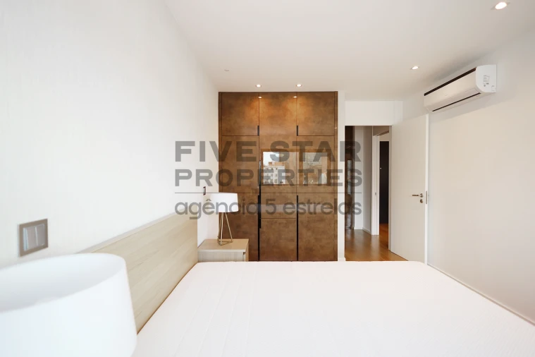 Apartamento T1 para Arrendamento em Avenidas Novas Foto 29