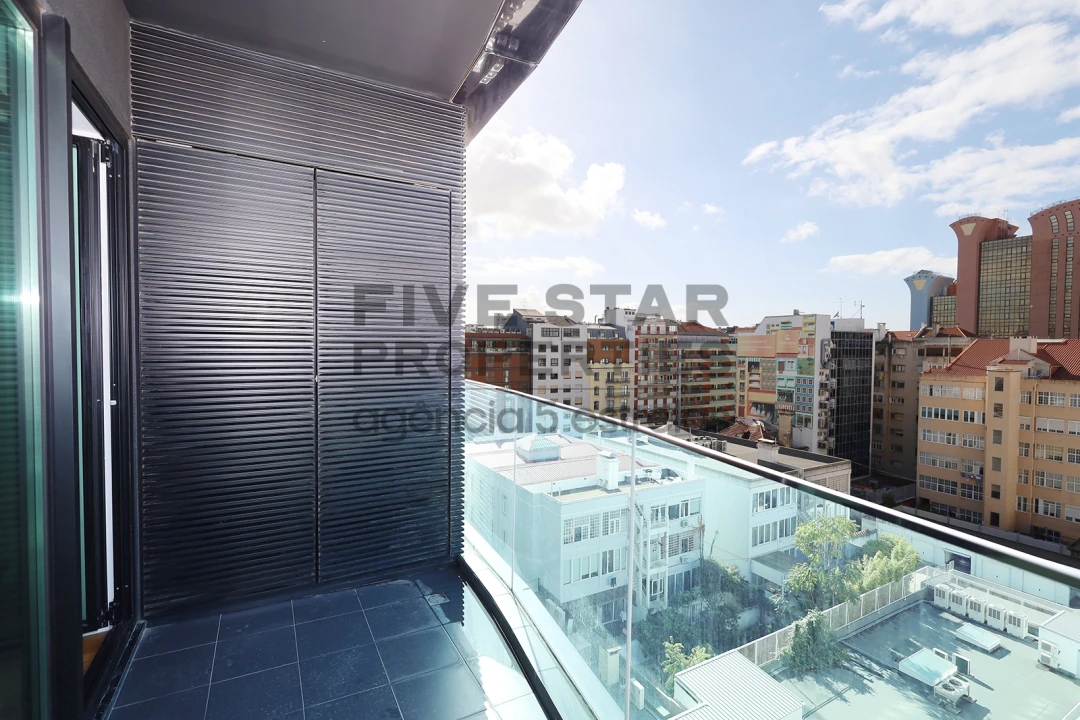 Apartamento T1 para Arrendamento em Avenidas Novas Foto 12