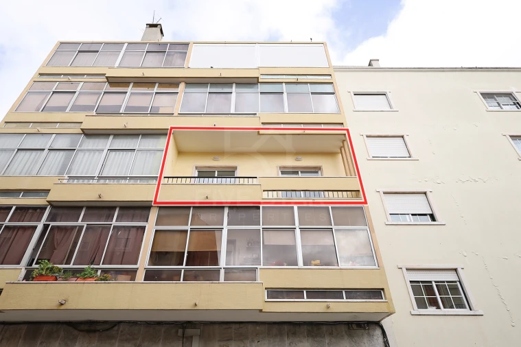 Apartamento T2 para Venda em São Vicente Foto 30