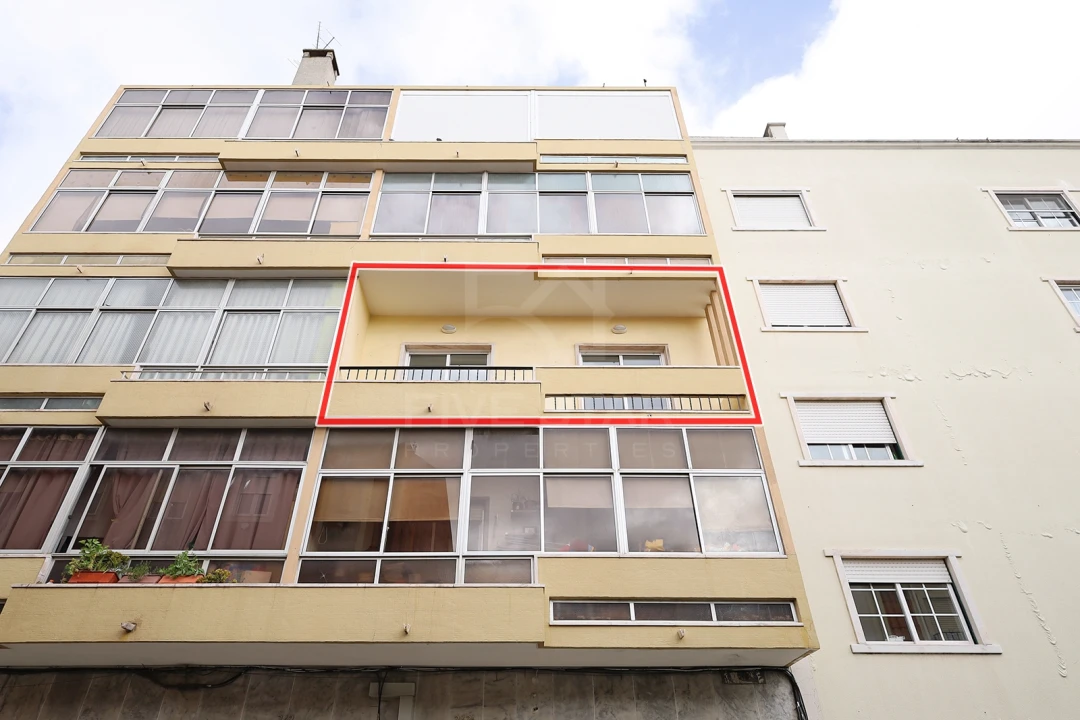 Apartamento T2 para Venda em São Vicente Foto 30