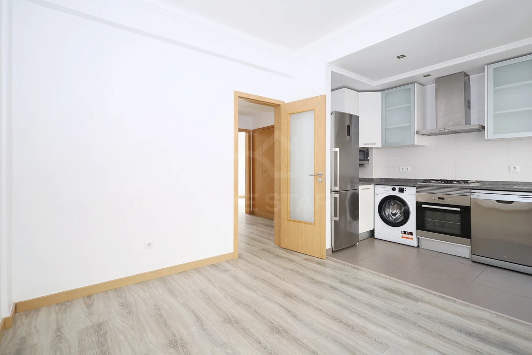 Apartamento T2 para Venda em São Vicente Foto 11